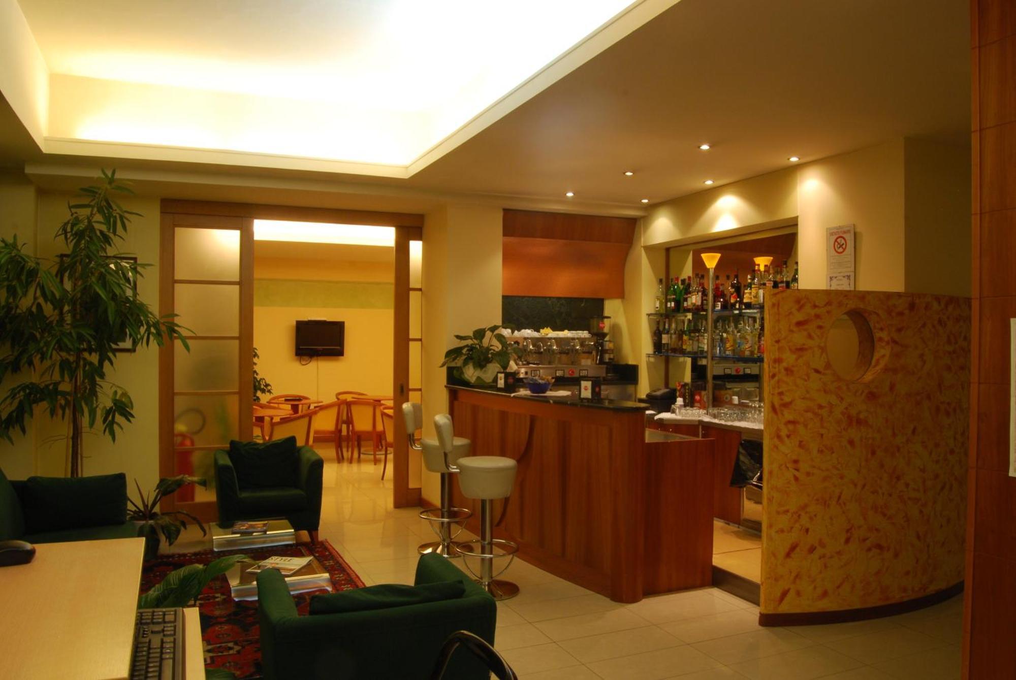 Hotel Gala Pesaro Exterior foto
